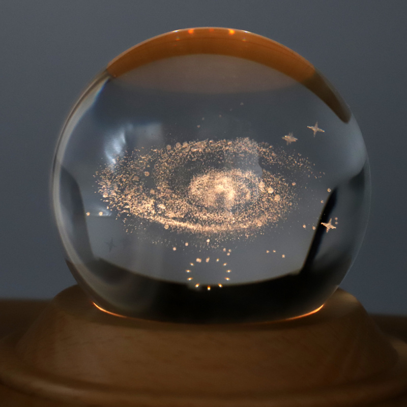 Сувенирная продукция Интерьерная лампа с колонкой и функцией проекторного освещения Univero Заказать