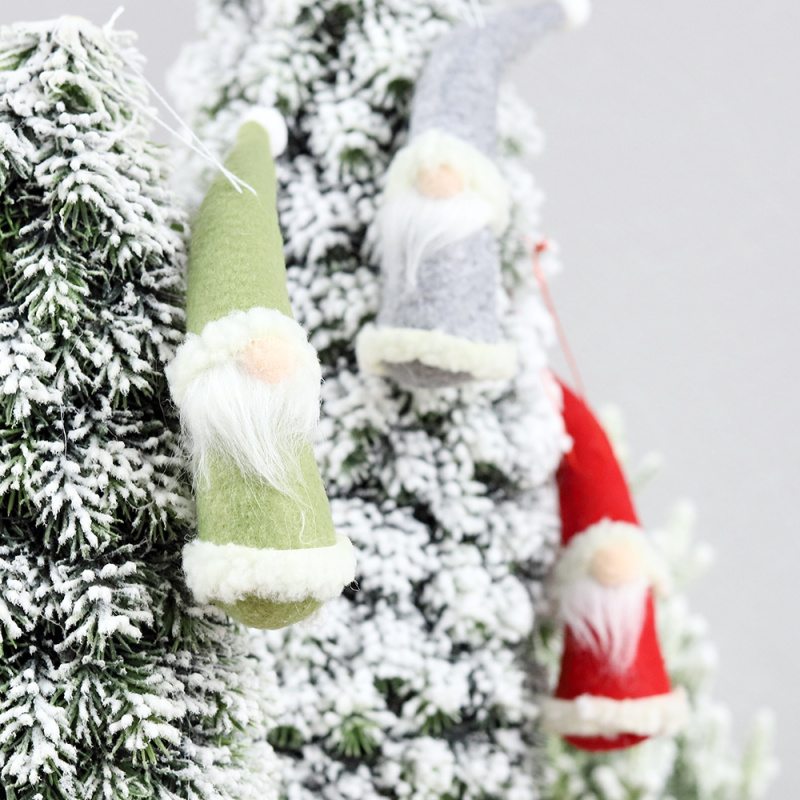 Сувенирная продукция Новогоднее украшение рождественские гномы Гехайм (набор 3шт) Заказать