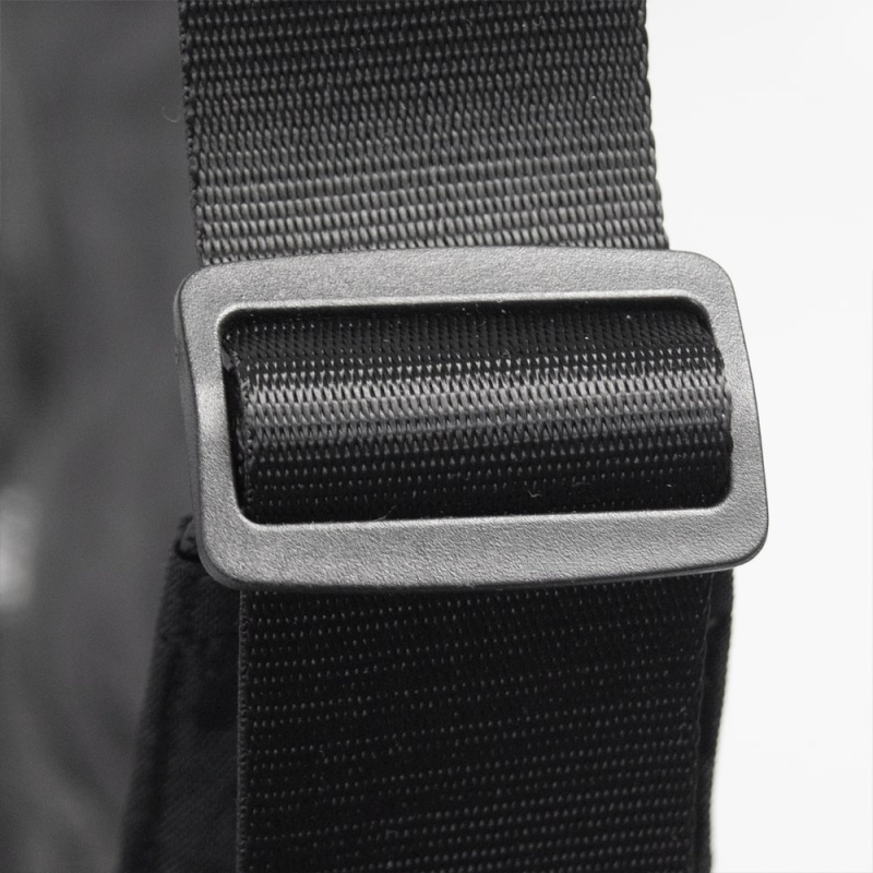 Сувенирная продукция Сумка нейлоновая Messenger Bag Comfort Explorel, чёрная Заказать