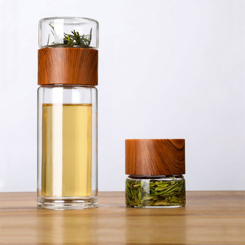 Сувенирная продукция Бутылка Ozo в чехле c инфьюзером Заказать